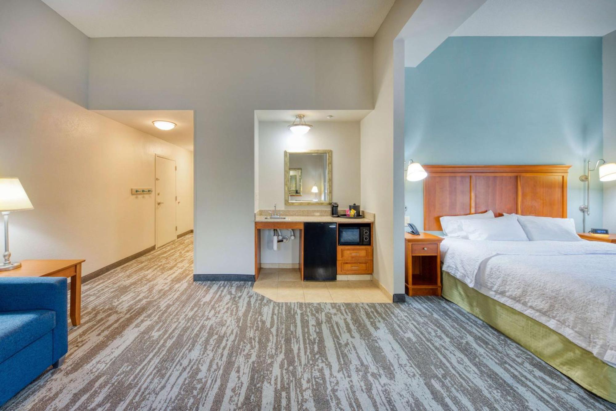 Hampton Inn Wilmington University Area Bagian luar foto
